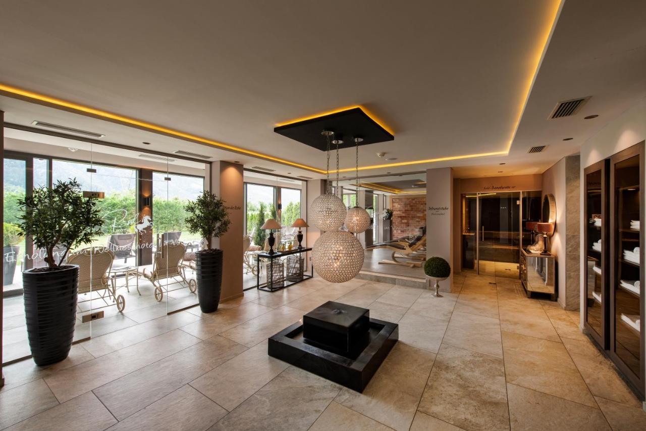 Hotel Roessl Rabla Exterior photo